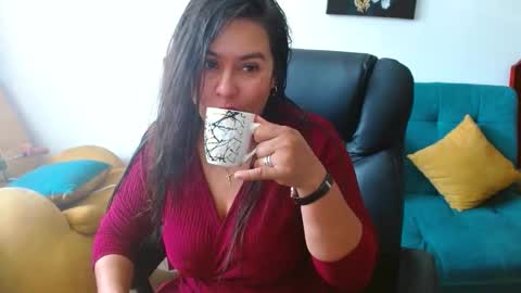 Snapshot of anaids_dam chatting on 02-22-26, 04:49 anaids online show from 02-22-26, 04:49