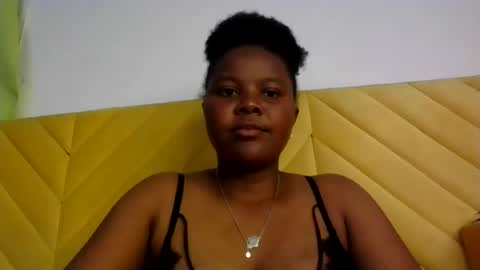 Snapshot of anaissa23 chatting on 07-16-26, 12:22 anaissa23 online show from 07-16-26, 12:22