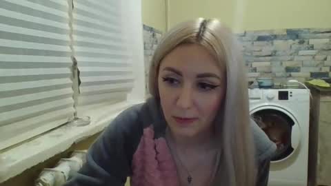 Snapshot of analqueen2024 chatting on 12-29-24, 03:24 analqueen2024 online show from 12-29-24, 03:24