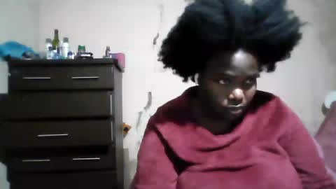 Snapshot of analslut1987 chatting on 06-26-26, 04:06 analslut1987 online show from 06-26-26, 04:06