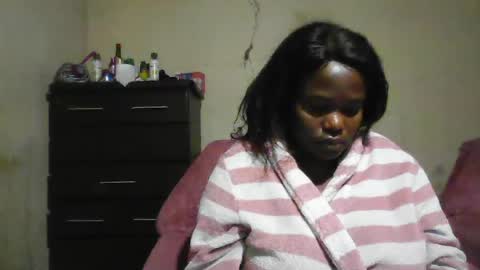 Snapshot of analslut1987 chatting on 07-12-26, 04:47 analslut1987 online show from 07-12-26, 04:47