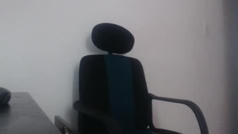 Snapshot of analy_hot chatting on 02-20-26, 08:09 analy_hot online show from 02-20-26, 08:09