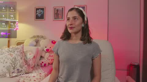 Ana Mara Botero online show from 09-13-25, 12:21