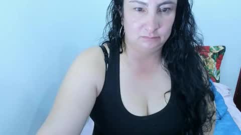 anamaria288 online show from 12-21-25, 11:23