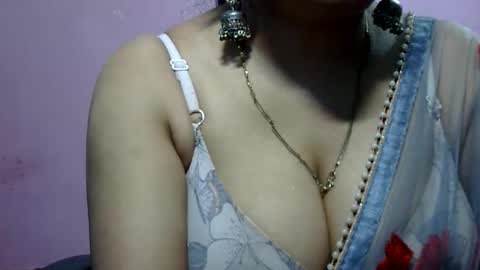 Snapshot of anamika794088 chatting on 09-09-25, 01:10 anamika794088 online show from 09-09-25, 01:10
