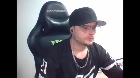 anarchyy1994 online show from 04-19-26, 09:19