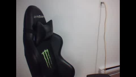 anarchyy1994 online show from 04-20-26, 09:23