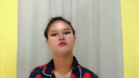 Snapshot of anaruru_ chatting on 12-13-24, 09:35 ANA online show from 12-13-24, 09:35