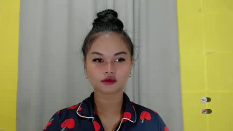 Snapshot of anaruru_ chatting on 01-14-25, 06:45 ANA online show from 01-14-25, 06:45