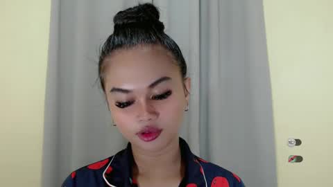 Snapshot of anaruru_ chatting on 01-23-25, 04:15 ANA online show from 01-23-25, 04:15