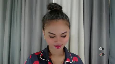 Snapshot of anaruru_ chatting on 02-10-25, 07:26 ANA online show from 02-10-25, 07:26