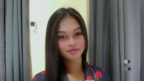 Snapshot of anaruru_ chatting on 03-10-25, 05:43 ANA online show from 03-10-25, 05:43