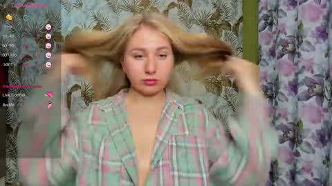 anna online show from 08-08-26, 02:47