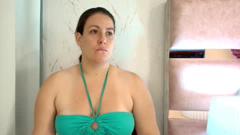 Snapshot of anastasia_marco chatting on 09-22-25, 12:18 anastasia_marco online show from 09-22-25, 12:18