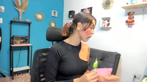 anastasia online show from 07-16-26, 09:32