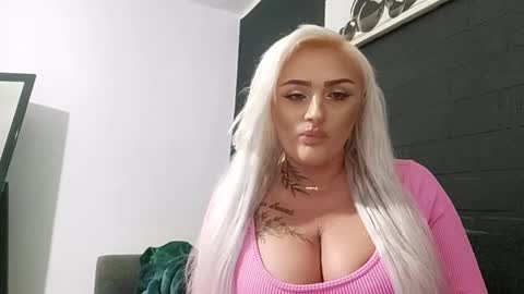 Snapshot of anastasiaamore chatting on 09-25-25, 09:40 AnastasiaAmore online show from 09-25-25, 09:40