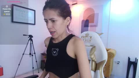 Snapshot of anastasiia_rouse chatting on 05-13-26, 03:59 Anastasia online show from 05-13-26, 03:59