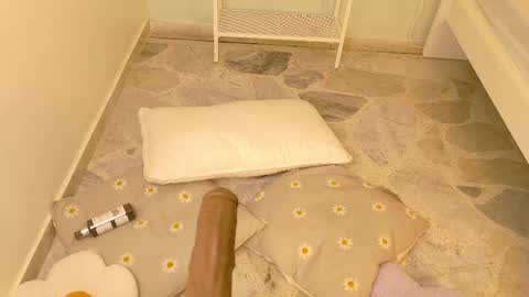 Kendra  online show from 11-10-25, 11:20