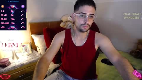 Snapshot of andders_ chatting on 02-06-26, 04:32 Anders online show from 02-06-26, 04:32