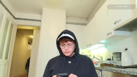 Snapshot of anddres_boss chatting on 02-17-26, 07:20 Tell Me ANDRESS ----- online show from 02-17-26, 07:20