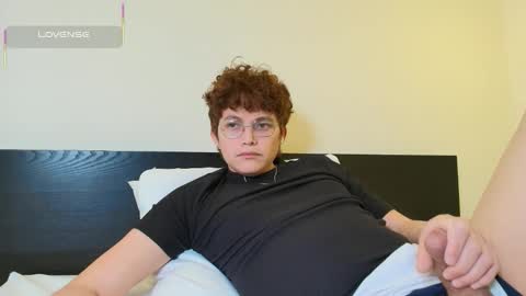 Snapshot of anddres_boss chatting on 03-23-26, 09:52 Tell Me ANDRESS ----- online show from 03-23-26, 09:52