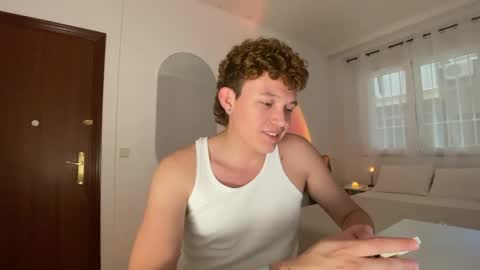 Snapshot of anddres_boss chatting on 04-25-26, 01:41 Tell Me ANDRESS ----- online show from 04-25-26, 01:41
