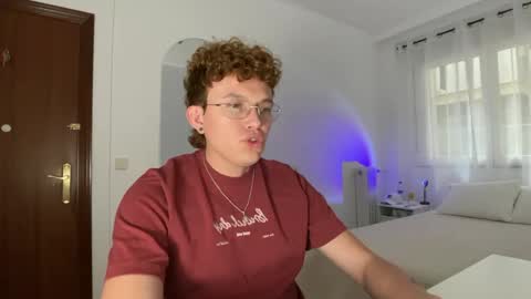 Snapshot of anddres_boss chatting on 04-28-26, 11:59 Tell Me ANDRESS ----- online show from 04-28-26, 11:59