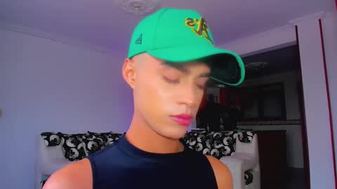 Snapshot of anddy_grey1 chatting on 01-21-25, 03:10 Dani 3 online show from 01-21-25, 03:10