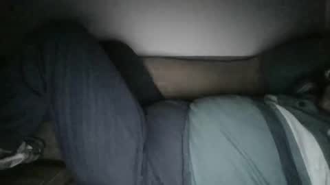 Snapshot of andellus chatting on 02-14-25, 02:07 andellus online show from 02-14-25, 02:07