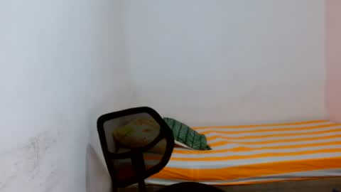 andr_093 online show from 06-21-26, 06:27