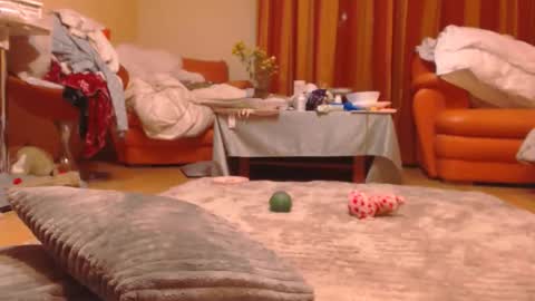 Snapshot of andrasweetie chatting on 10-16-25, 06:09 Andra online show from 10-16-25, 06:09