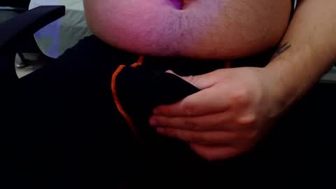 Snapshot of andrcs chatting on 03-07-25, 12:15 andrcs online show from 03-07-25, 12:15