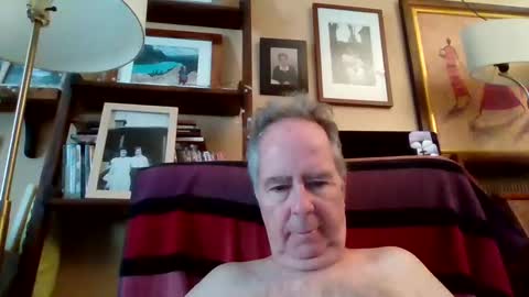 Snapshot of andre6045 chatting on 10-19-25, 06:30 andre6045 online show from 10-19-25, 06:30