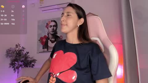 A l e online show from 12-23-24, 10:55