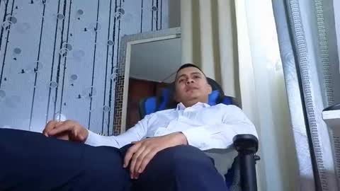 andre_x19 online show from 03-11-26, 09:32