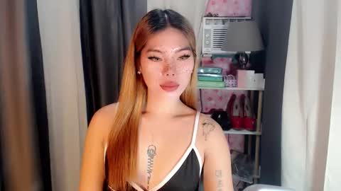 andrea06121998 online show from 04-19-26, 06:10