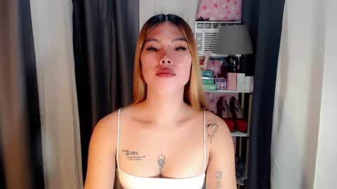 andrea06121998 online show from 04-25-26, 01:41