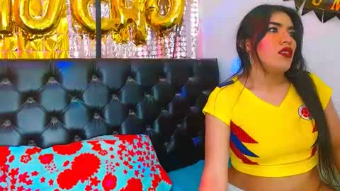 Snapshot of andrea_andres_couplehot chatting on 06-28-26, 03:40 andrea andres couplehot online show from 06-28-26, 03:40