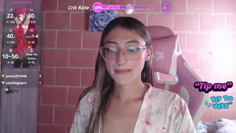 Snapshot of andrea_camila chatting on 10-21-25, 04:41 Andrea online show from 10-21-25, 04:41