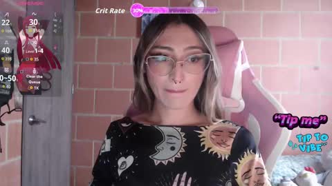 Snapshot of andrea_camila chatting on 11-19-25, 12:16 Andrea online show from 11-19-25, 12:16