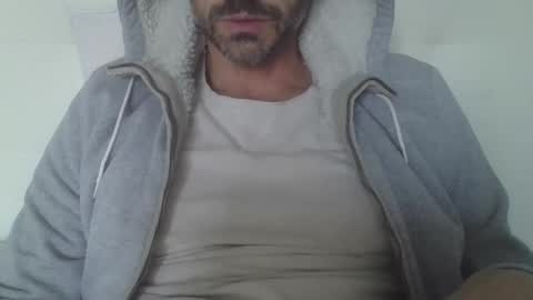 Snapshot of andrea_feetlover chatting on 10-09-25, 03:54 andrea_feetlover online show from 10-09-25, 03:54