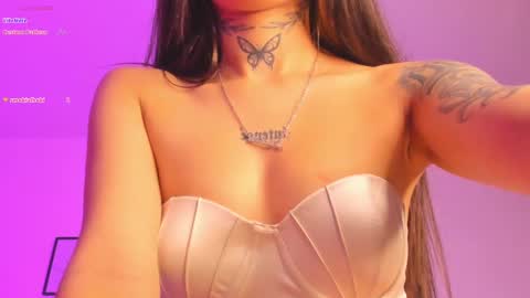 Andrea  online show from 02-11-25, 03:08