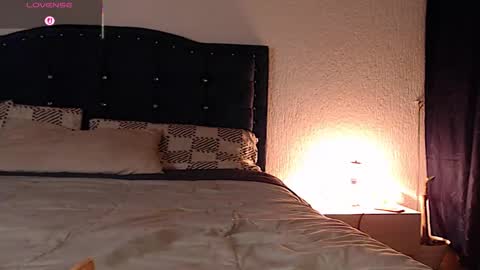 andrea online show from 10-16-25, 06:03