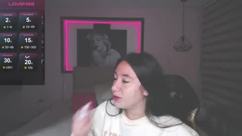 Andrea Ramos online show from 12-16-25, 11:15