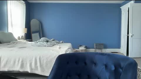 Andrea Elizabeth online show from 10-24-25, 02:24