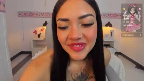 Snapshot of andreag_ chatting on 12-04-25, 04:11 Andrea online show from 12-04-25, 04:11