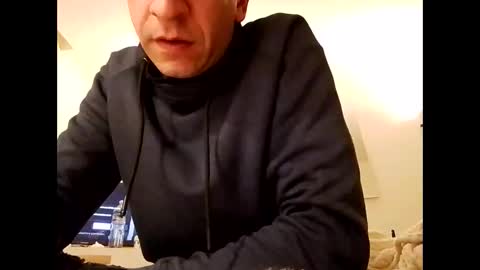 andreai1988 online show from 04-17-26, 03:09