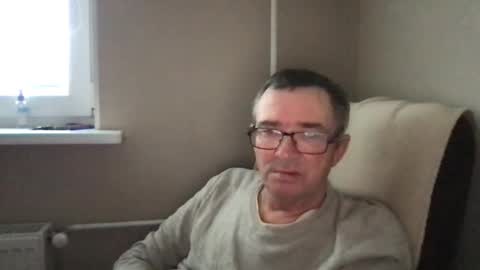 Snapshot of andreass60 chatting on 02-05-25, 12:38 andreass60 online show from 02-05-25, 12:38