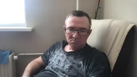 andreass60 online show from 05-07-26, 06:41