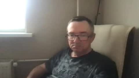 andreass60 online show from 05-12-26, 06:10